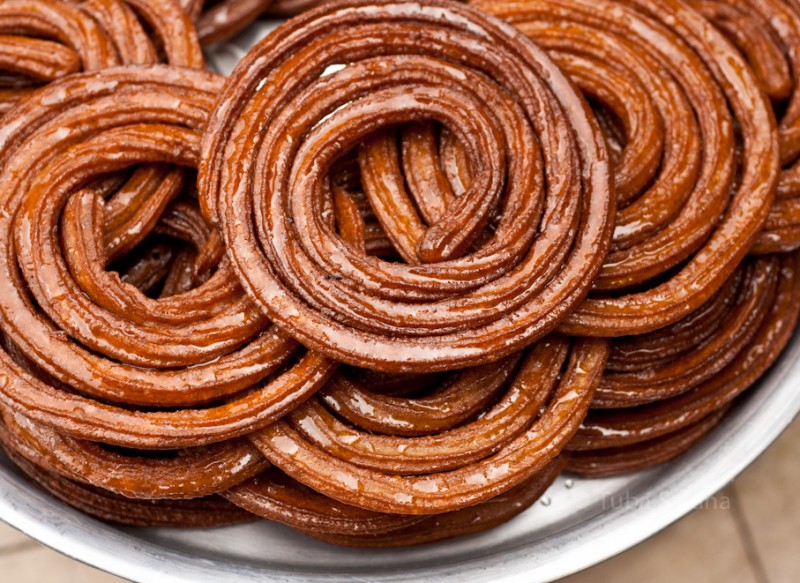 halka tatlısı, sweet and cruchy, street food at Diyarbakır, by Tuba Şatana